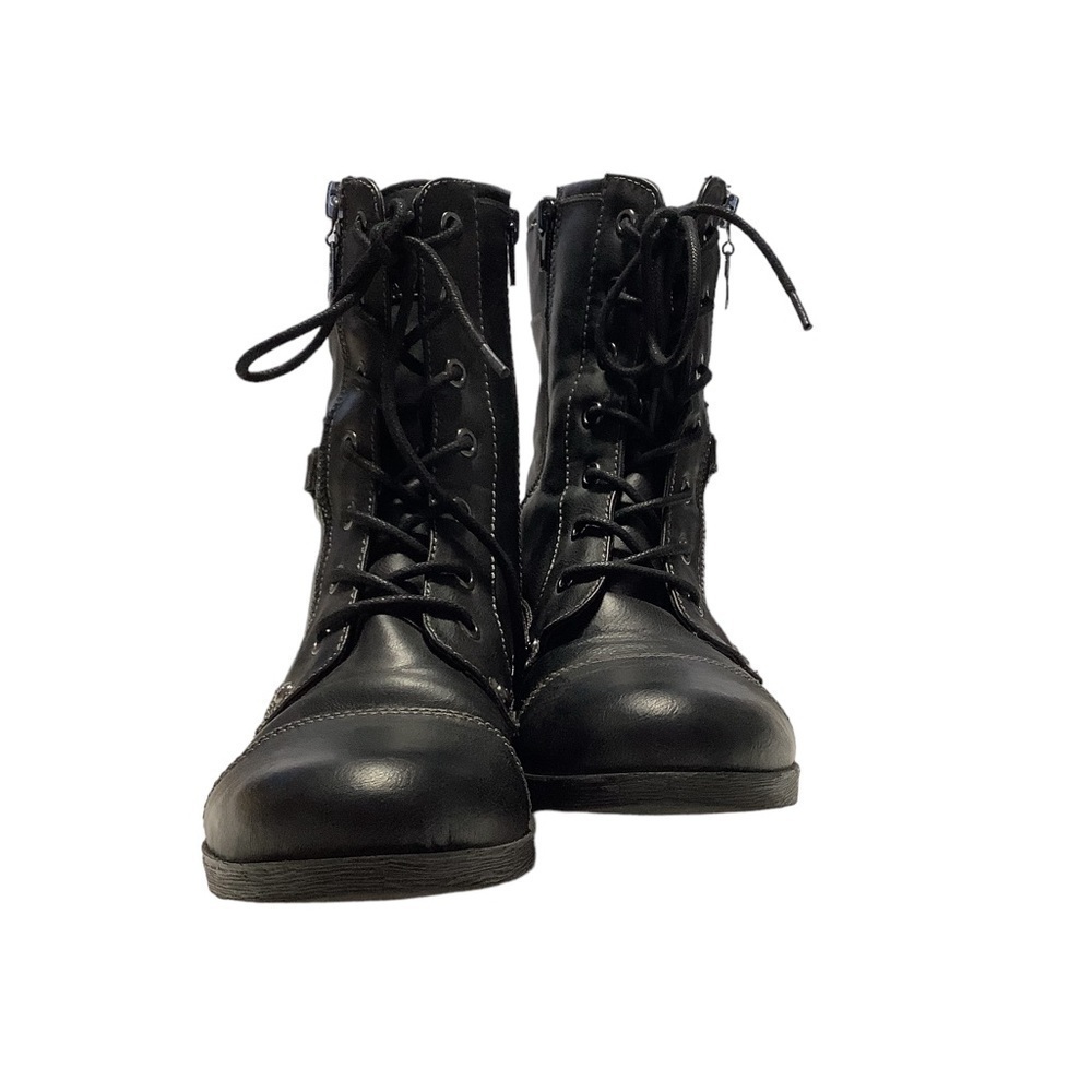 GUESS Black Faux Leather Moto Combat Boots with Lace-Up & Zipper – Size 8